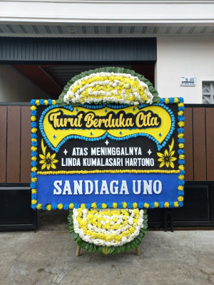 Papan Bunga Duka di Maima
